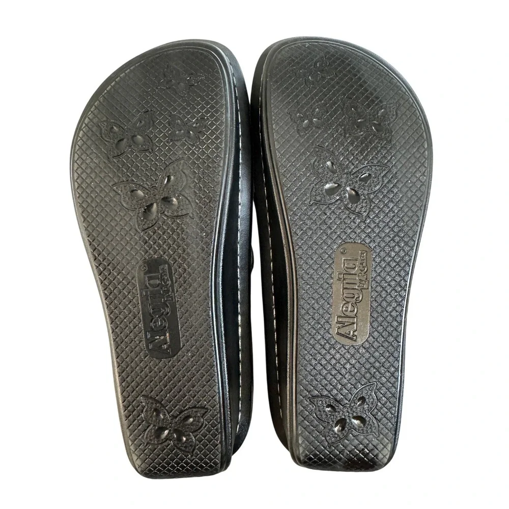 Alegria Women 39 Black Animal Print Patent Leather Slide Sandals‎ Wedge